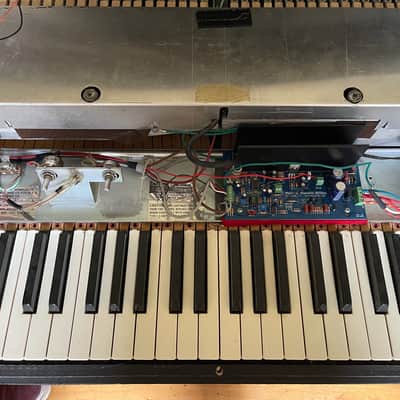 Wurlitzer 200A 64-Key Electric Piano 1974 - 1983 - Black image 4