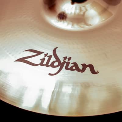 Zildjian 18" A Custom Fast Crash image 4