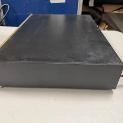 Conrad-Johnson PF-R pfr Line-Stage Preamplifier image 9