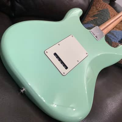 Fender Player Stratocaster surf pearl green image 3