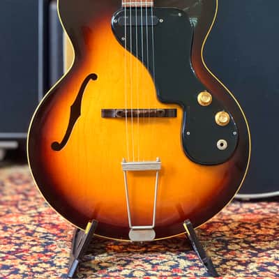 Gibson ES-120T 1963 - Sunburst image 2