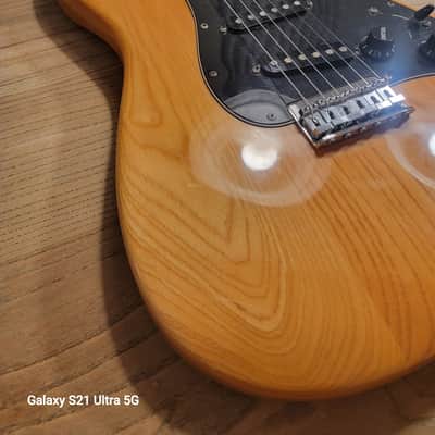 1977 Fender Hardtail Stratocaster with 3-Bolt Neck, Maple Fretboard - Natural image 2
