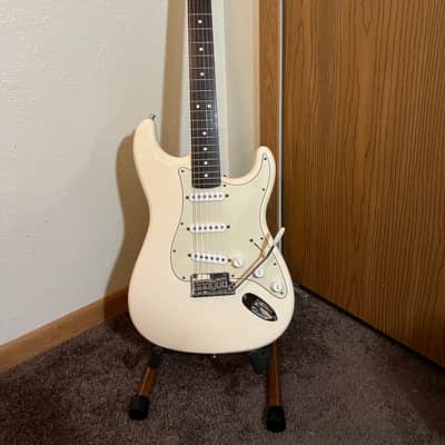 Fender American Standard Stratocaster with Rosewood Fretboard 2008 - 2016 - Olympic White image 2