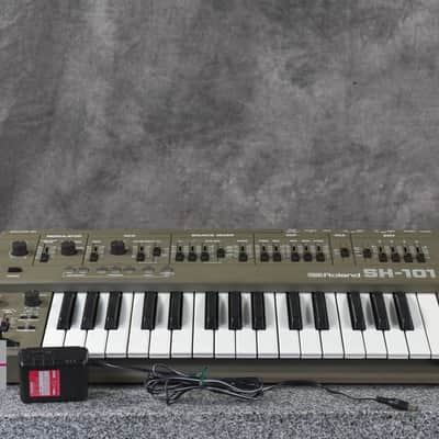Roland SH-101 Gray Vintage Monophonic Synthesizer in Good condition