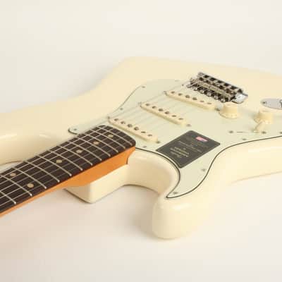 Fender American Vintage II 1961 Stratocaster Left-Hand Rosewood Fingerboard Olympic White V25751 image 5