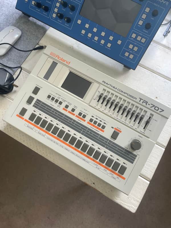 Roland TR-707 with HKA & LED Screen image 1