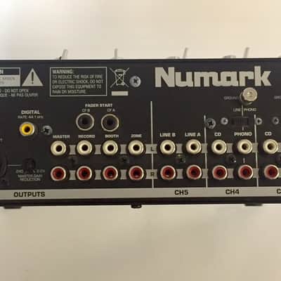 DJ SYSTEM - Numark D2 Director, Numark 5000FX, and USB Keyboard image 5