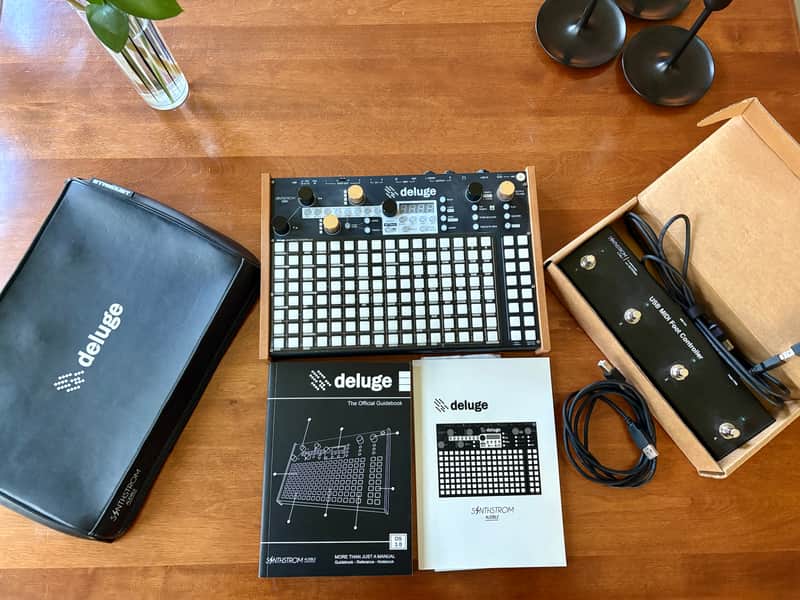 Synthstrom Audible Deluge w/ Numeric Display (includes footswitch & accessories) image 1