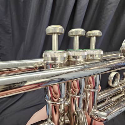 Olds Special Bb Trumpet - Nickel w/ Lacquer image 7