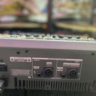 Samson TXM16 16-ch 1000W Power Mixer with Eight Mic Pres, Three Aux Sends, and Onboard Effects image 6