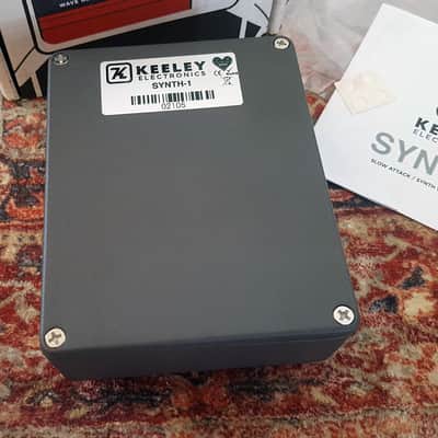 Keeley Synth 1 Reverse Attack Fuzz Wave Generator 2019 - Present - Grey / Red / Blue image 12