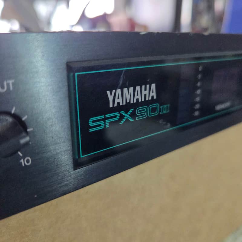 Yamaha SPX90 II Digital Sound Processor 1980s - Black image 1