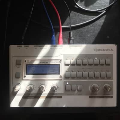 Access Virus TI Snow Desktop Digital Synthesizer 2008 - White image 6