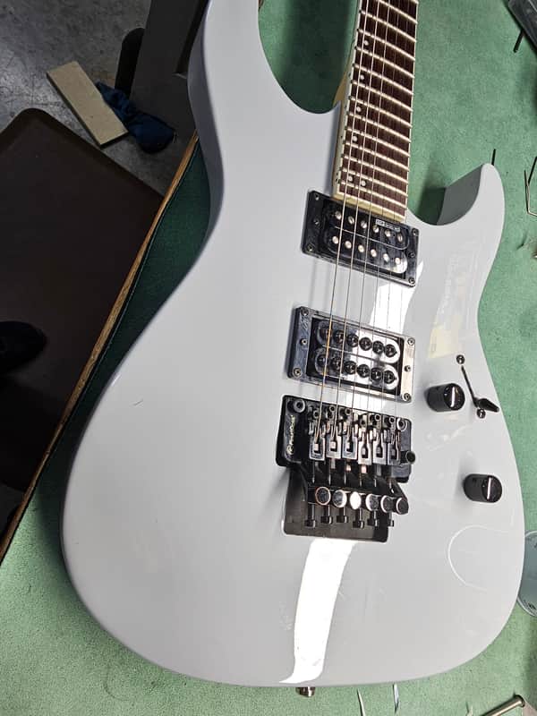 ESP LTD M-200 2010-2020 - Alien Grey image 1