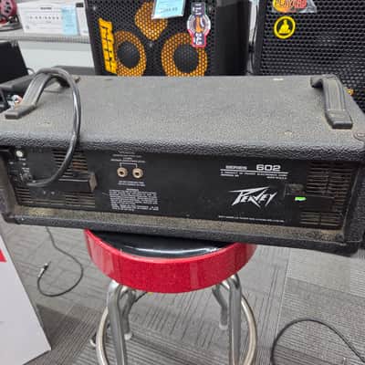 Peavey Bass Mark VIII Head 600 watt with chorus image 4