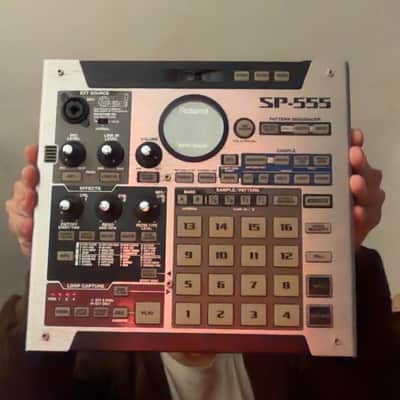 Roland SP-555 Sampler 2000s - Gray