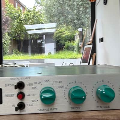 Crane Song HEDD 192 2-Channel AD/DA Converter with Digital Processing 2010s - Silver image 6