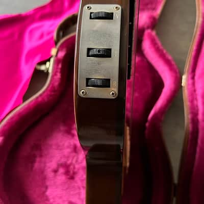 Gibson Chet Atkins Studio CE Nylon Classical No Soundhole Rare imagen 8