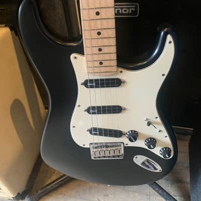 Fender Billy Corgan Artist Series Signature Stratocaster 2009 - 2012 - Black image 6