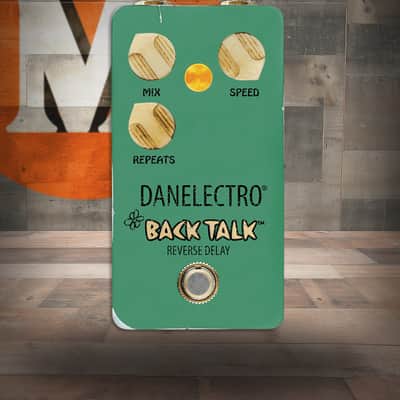 Immagine Danelectro BAC-1 Talk Back Reverse Delay Pedal (BAC-1-U) - 1