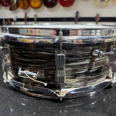 Ludwig Jazz Festival Ringo Snare Drum 1966 - Black Oyster Pearl an ultra rare 14" x 5" original & super clean ! image 2