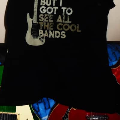i may be old but i got to see all the kool bands m women tee - hard rock metal soul reggae country jazz blues pop image 3