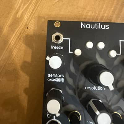 Qu-Bit Electronix Nautilus 2023 - Present - Black image 5