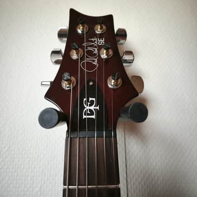 PRS SE DGT David Grissom Tremolo Signature 2023 - Present - Gold Top image 3