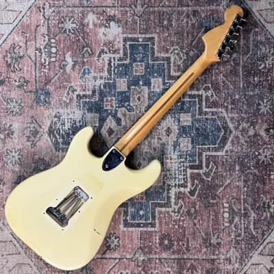 1980 Fender Stratocaster Vintage White / Black Pickguard & Pickups W/ Original Hardshell Case! image 4