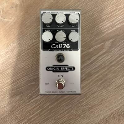 Origin Effects Cali76 Compact Bass Compressor 2015 - Present - Silver image 1