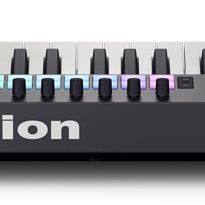 Novation LAUNCHKEY 25 MK4 MIDI USB Keyboard Controller image 11