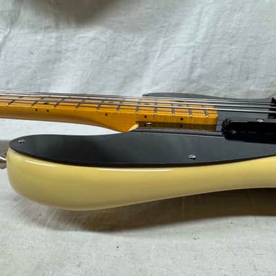 Fender American Vintage II 2 '54 1954 Precision Bass 4-string P-Bass with COA + Case 2022 - Vintage Blonde / Maple neck image 21