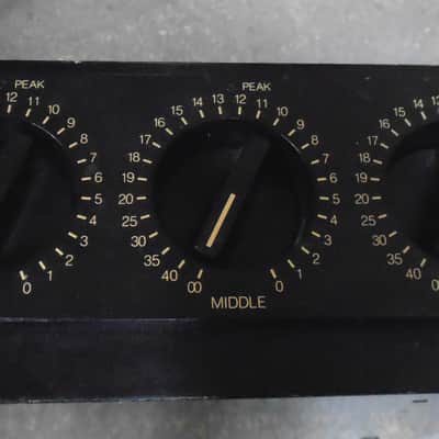 Vintage 1979 Yamaha F1030 Frequency Dividing Network - 3-Band Crossover image 5