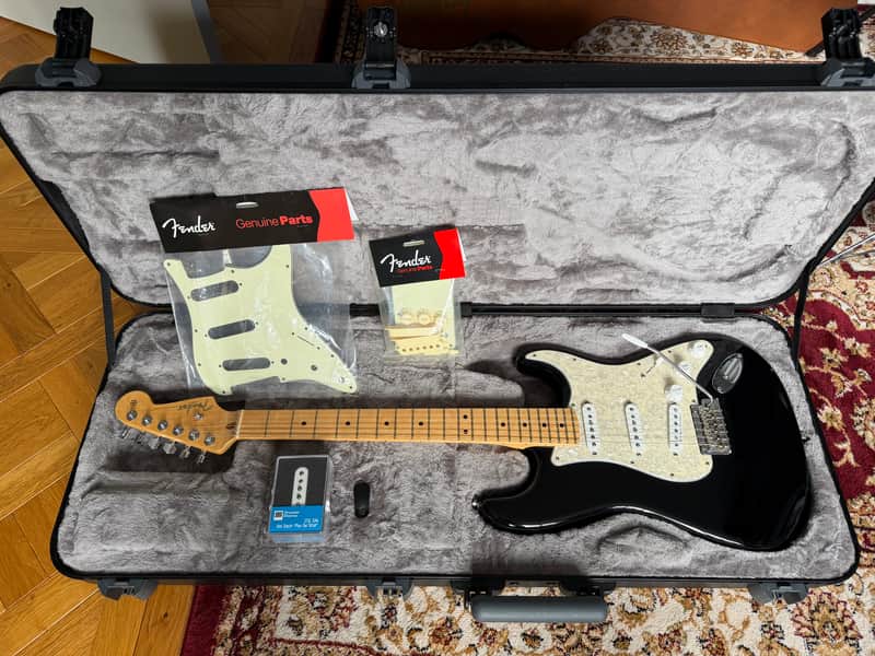 Fender American Professional Stratocaster with Maple Fretboard 2018 Black, Seymour Duncan Hot Stack pickup and Fender pearlescent pick guard image 1