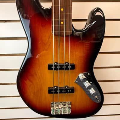 Fender Jaco Pastorius Fretless 4 String Bass, 3 Color Sunburst with Case - Pre Owned image 2