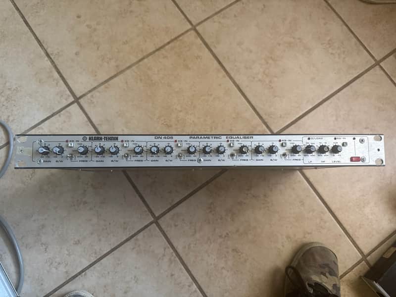 Klark Teknik DN 405 1990s - Silver image 1