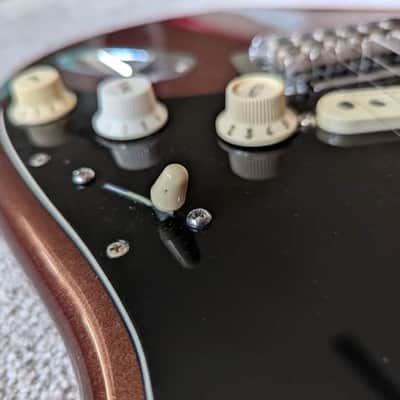 Fender Deluxe Roadhouse Stratocaster with Maple Fretboard 2016 - 2021 - Classic Copper image 11