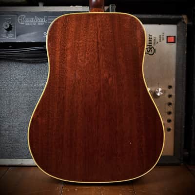 Gibson Hummingbird Cherry Sunburst 1968 image 4