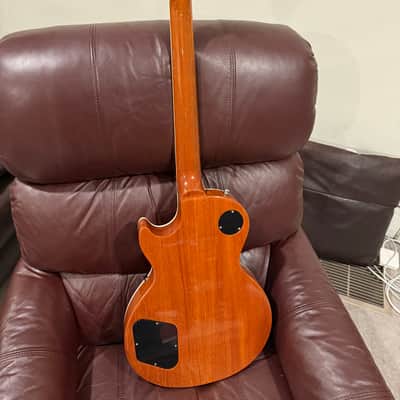 Gibson Les Paul Classic Custom Electric Guitar image 8