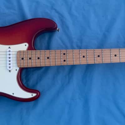 Fender Deluxe Stratocaster HSS Plus Top with iOS Connectivity 2014 - 2016 - Tobacco Sunburst image 1