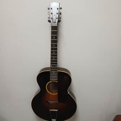 Vintage 1929 Gibson L-4 Sunburst Archtop w/ Original Hardshell Case image 2