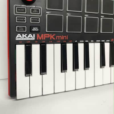 Akai MPK Mini 25-Key MIDI Controller 2012 - 2014 - Black image 2