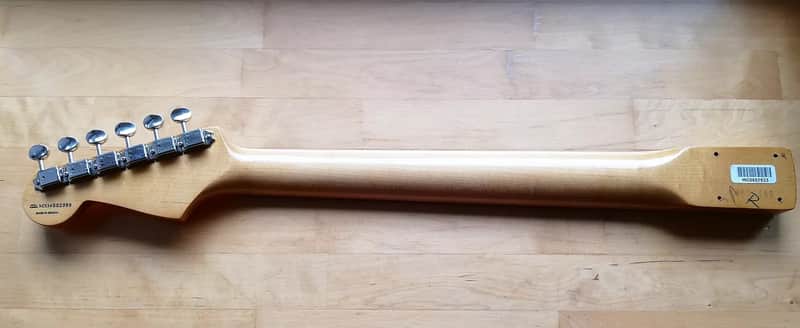 Fender Robert Cray MIM Artist Series Stratocaster Neck image 2