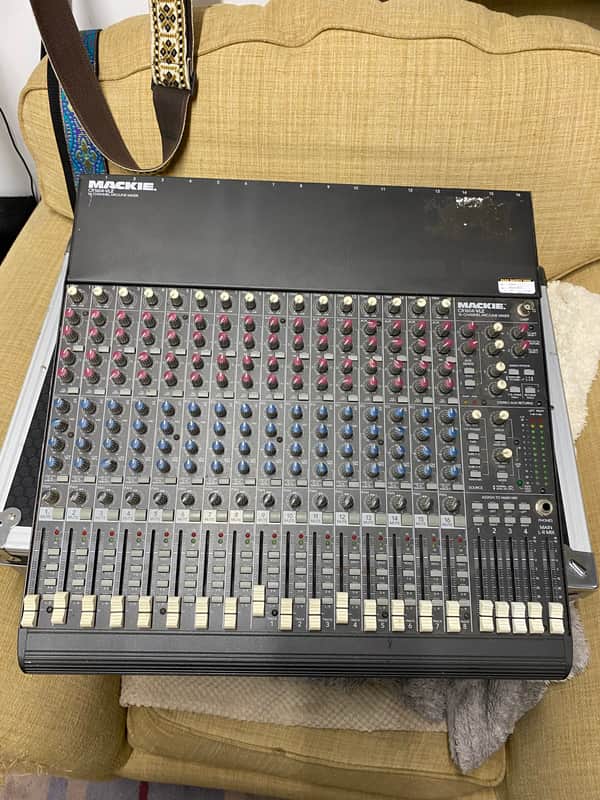 Mackie CR1604-VLZ 16-Channel Mic / Line Mixer | Reverb UK