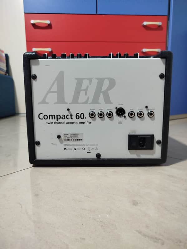 AER Compact 60/4 60-Watt 1x8" Acoustic Guitar Combo/voce image 1