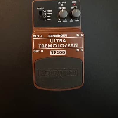 Behringer TP300 Ultra Tremolo/Pan | Reverb