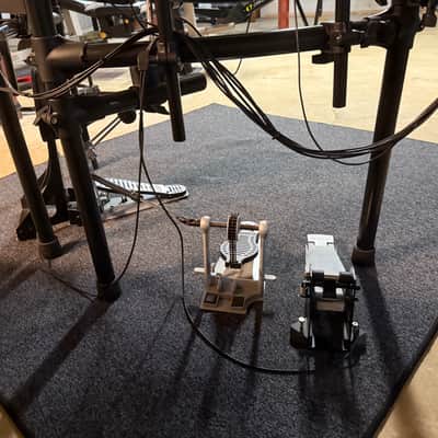 Roland TD-17KV V-Drum Kit with Mesh Pads (Accessories Included) image 19