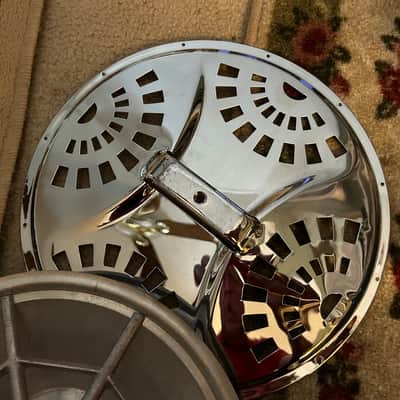 Dobro parts image 3