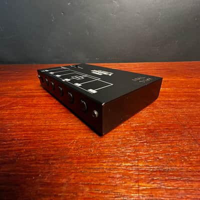 Yamaha YMM2 Midi Merge Box w/ AC Adapter - Rare 80's Vintage - F176 image 7