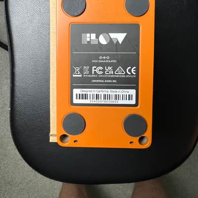 Universal Audio Flow Vintage Tremolo With Box image 2